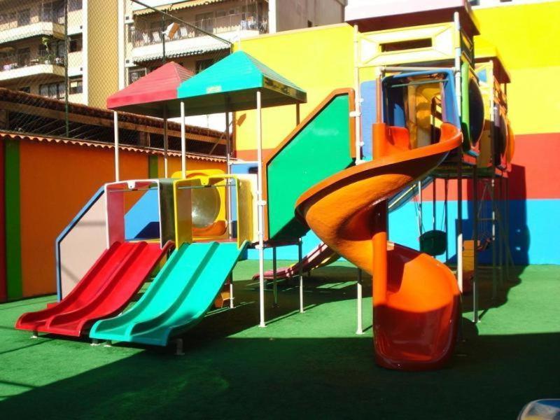 - 1 - 231 * Rio de Janeiro